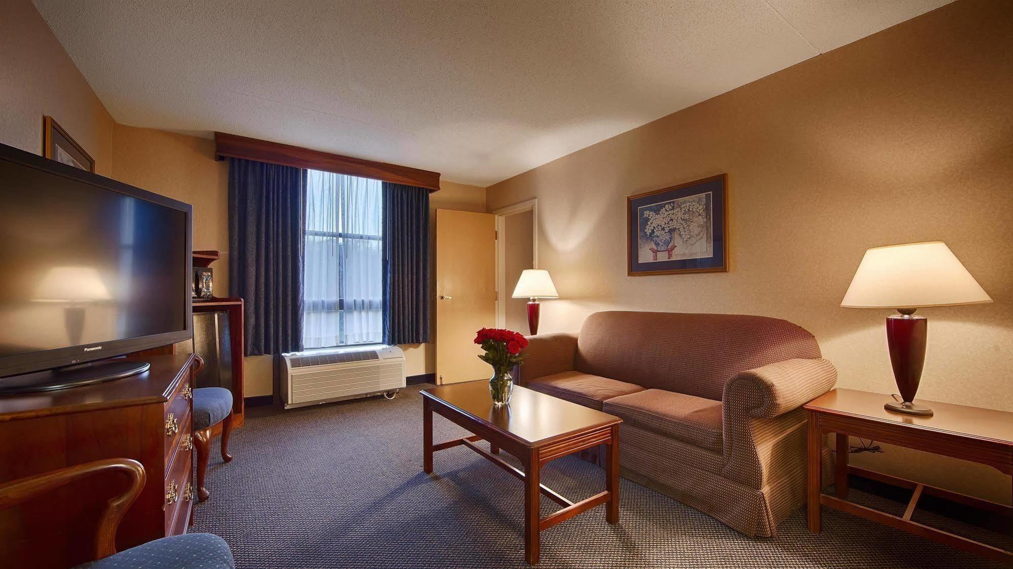 Best Western Potomac Mills Woodbridge Esterno foto